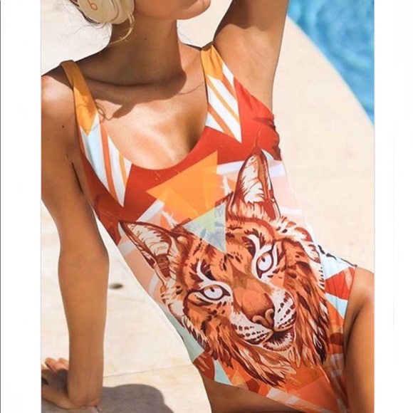 NEW Wildcat Animal printed one piece backless swimsuit - Picture 7 of 8